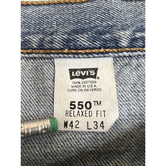 Vintage Levis 550 Relaxed Fit Blue USA Made Jeans 38X34 Red Tab Boyfriend/Mom - Picture 4 of 12